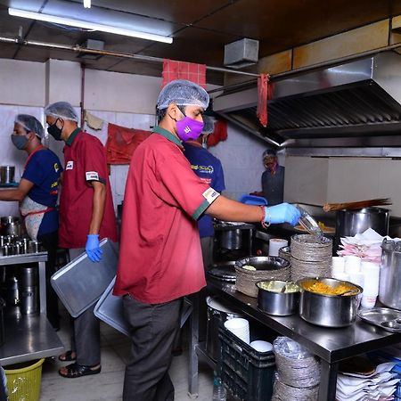 Parijatha Lodge クンダプラ エクステリア 写真